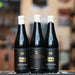 Santa Sabina Réquiem Imperial Stout 2024 destacan con su etiqueta negra y detalles dorados. Su diseño elegante refleja la exclusividad de esta stout envejecida en barricas de whiskey de centeno, resaltando su carácter premium.