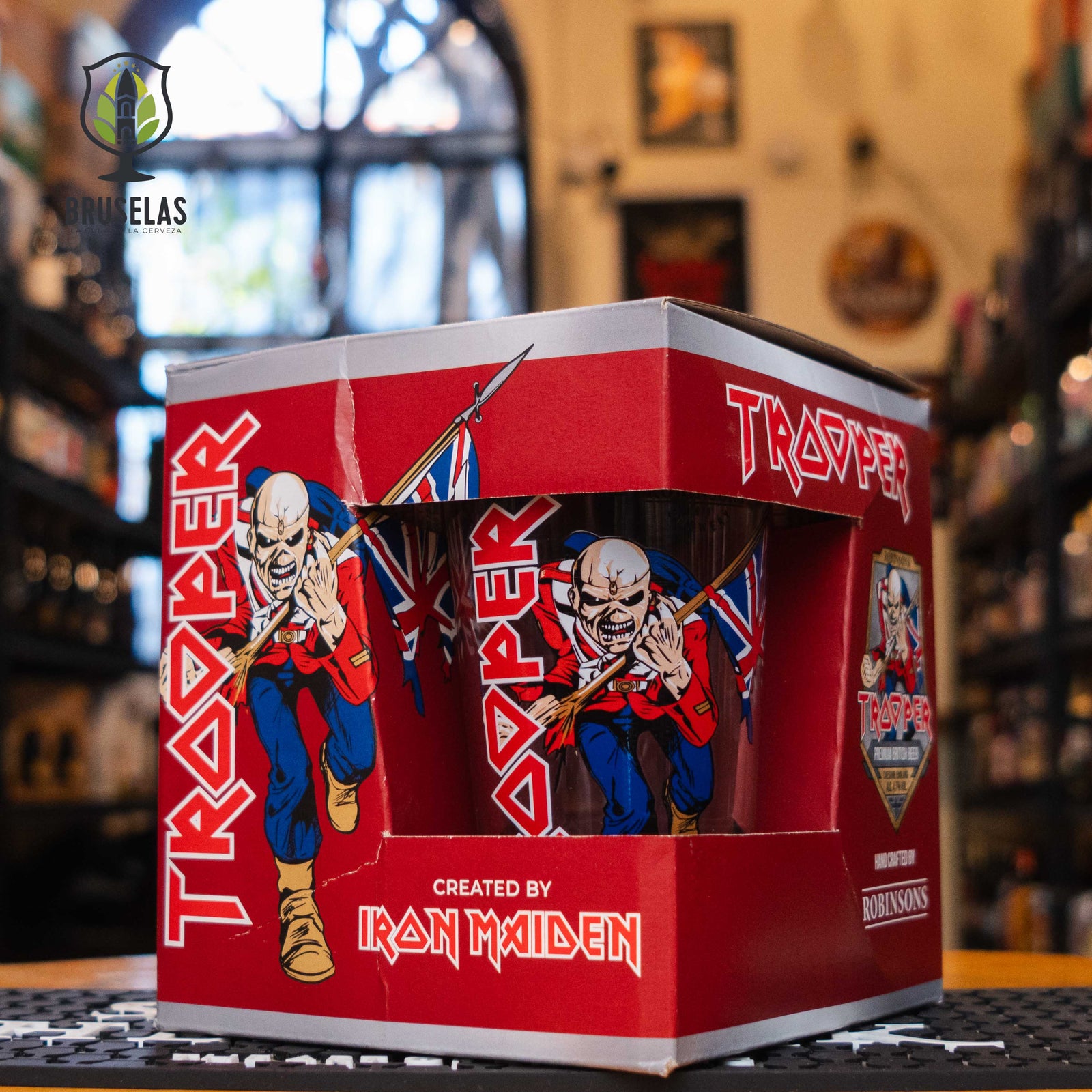 Iron Maiden - Trooper Box Clásico Rojo