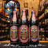 Botella de Tucher Christkindlesmarkt Bier, una Weihnachtsfestbier alemana de 5.5% ABV elaborada por Tucher Bräu para el mercado navideño de Núremberg. La etiqueta festiva destaca en rojo y dorado, evocando la temporada invernal. Con un perfil maltoso y ligeramente dulce, presenta notas de caramelo y un toque especiado, ideal para maridar con salchichas alemanas, pretzels y carnes asadas.