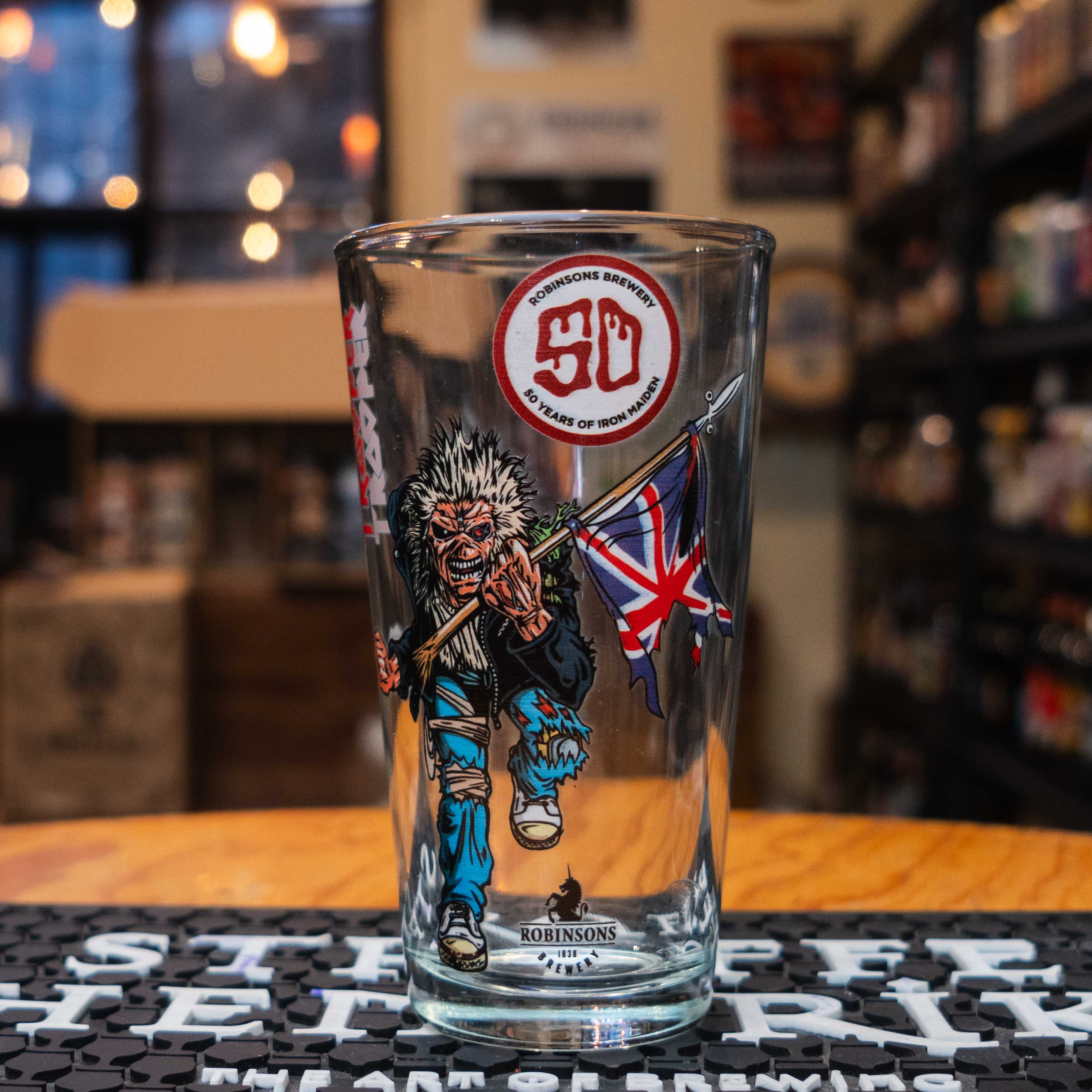Robinson's - Iron Maiden Giftpack 50TH Anniversary Blanco- BruselasBeer